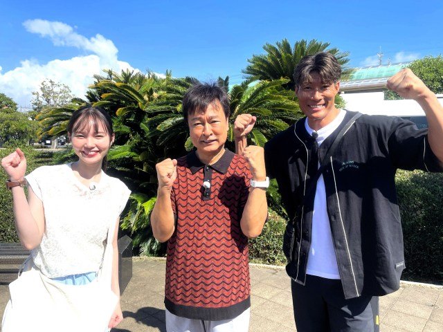 『ローカル路線バス乗り継ぎ対決旅　陣取り合戦 第17弾　秋の千葉・房総半島攻略SP』に出演する（左から）マーシュ彩、太川陽介、糸井嘉男（C）テレビ東京
