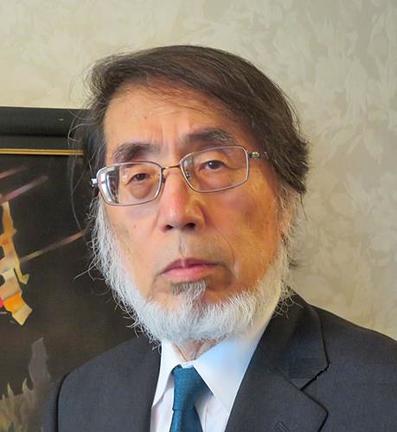 鈴木　美勝氏