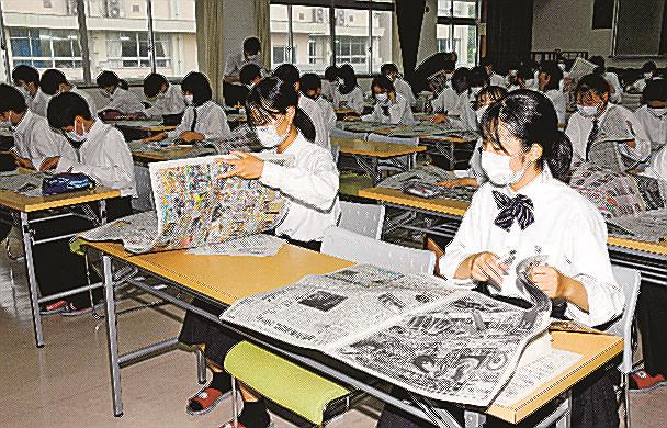 新聞の読み方や情報収集法学ぶ 江津高で教室 ｎｉｅ 山陰中央新報デジタル