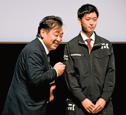 高橋 複線高架橋脚(4個入)｜製品情報｜製品検索｜鉄道模型 トミックス 公式