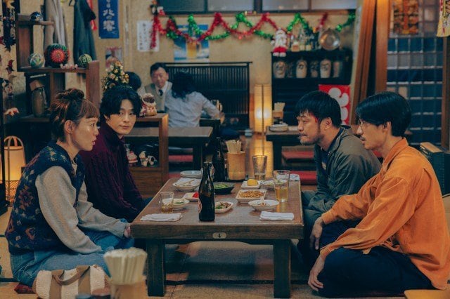 ドラマ『嘘が嘘で嘘は嘘だ』より (C)フジテレビ