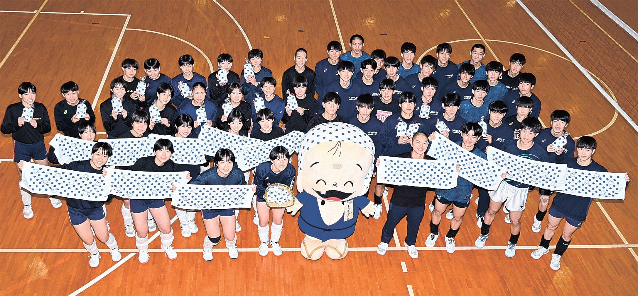 浜松修学舎バレー部応援タオル 春高バレー頑張れ 安来の選手に応援タオル 市観光協が贈る | 山陰中央