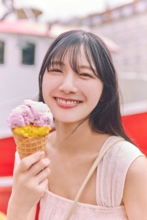 日向坂46河田陽菜2nd写真集　撮影／SAKAI DE JUN（C）竹書房