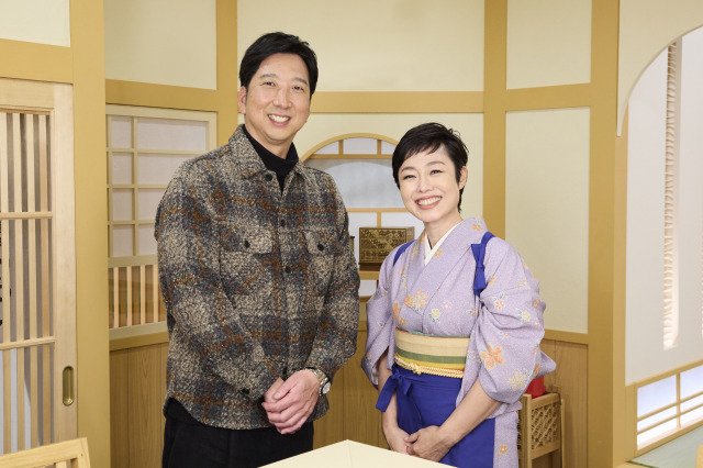 6日放送『おしゃべり小料理ゆみこ』に出演する藤川球児、有働由美子（C）MBS