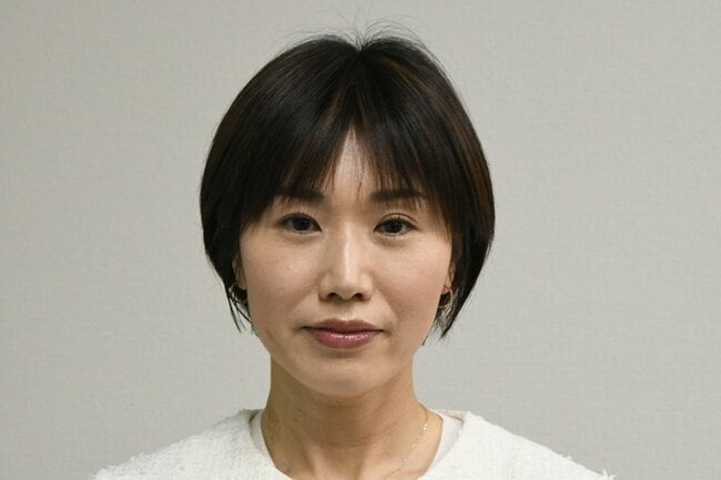 出川桃子氏