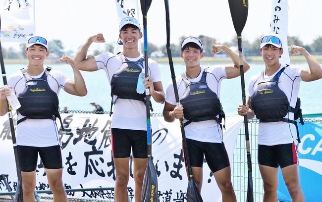 優勝した島根中央のメンバー（資料）