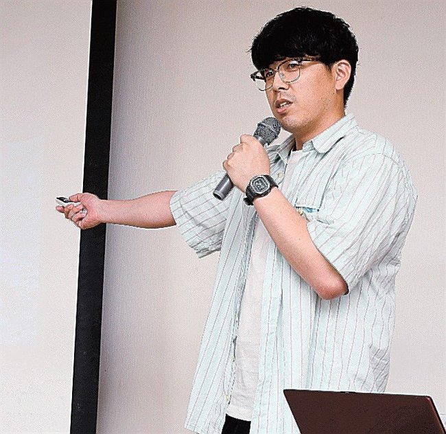 横田高校での取り組みを紹介する宮川直暉さん∥出雲市塩冶有原町２丁目、市民会館