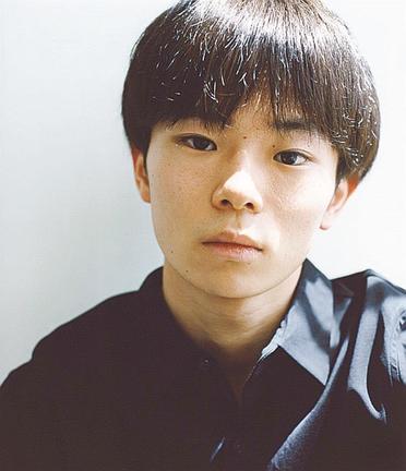 出雲陽人役を演じる林裕太さん