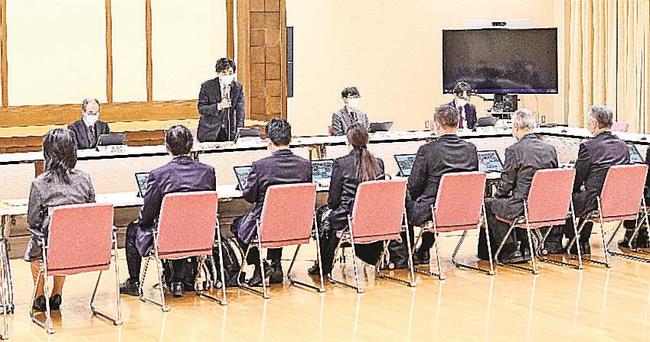 宗教法人法に基づく「質問権」行使の基準を検討する文化庁の専門家会議の第２回会合＝８日、東京・霞が関