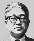 よしおか・だいぞう　県立松江中学校卒後に新聞界に入り、山陰新聞、松陽新報、大阪毎日、従軍記者などを経て戦後に島根新聞に入社し、取締役編集局長などを歴任。退職後は松江ペンクラブ創設するなど文化、民芸分野で活躍。著書に出雲路の旅情「味覚散歩」がある。松江出身
