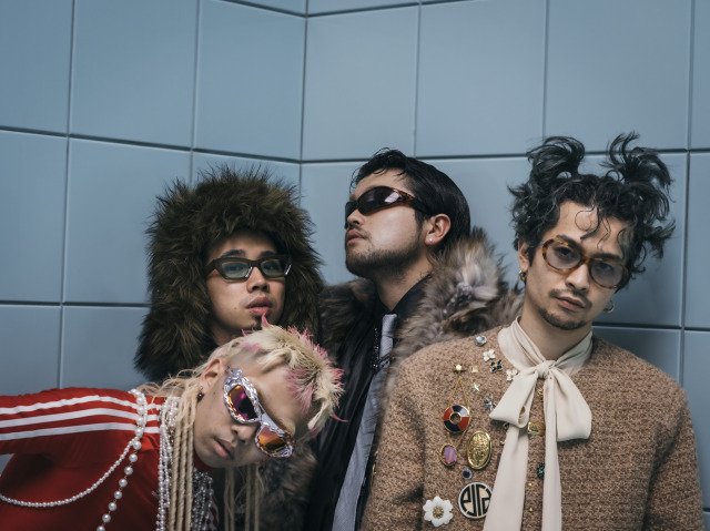 King Gnu、新曲「SO BAD」キャンペーンがスタート
