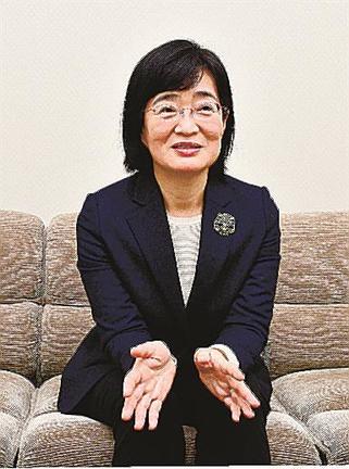 活動を振り返り、「性暴力被害が身近にあることを知ってほしい」と訴える河野美江理事＝松江市殿町