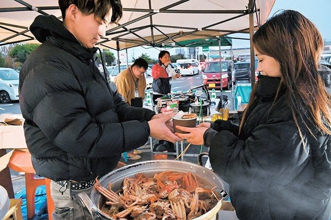 身も心も温まる冬の味覚「かに汁」