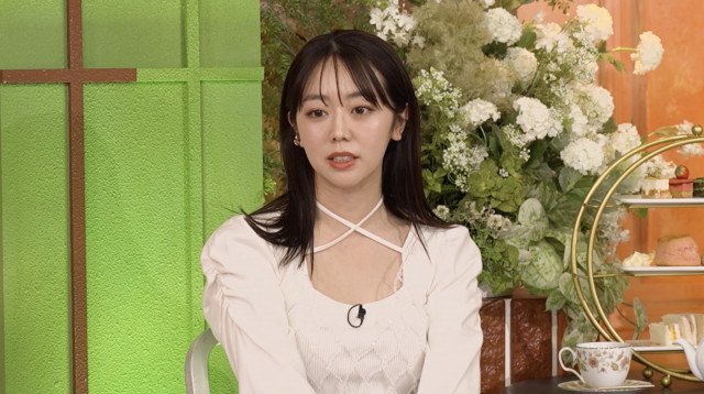 ABEMAの情報バラエティ『秘密のママ園2』に出演した峯岸みなみ(C)AbemaTV,Inc.