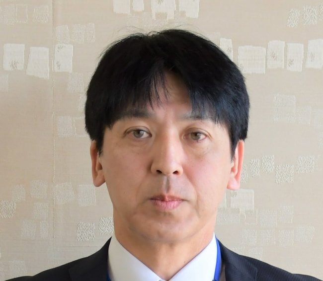 縄和仁政策企画部長