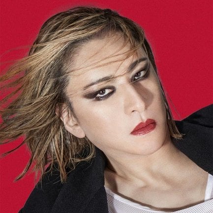 YOSHIKI、2025年を振り返るインタビュー