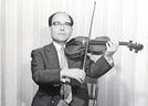 「バイオリンの父」とたたえられている鷲見三郎＝孫の鷲見恵理子さん提供