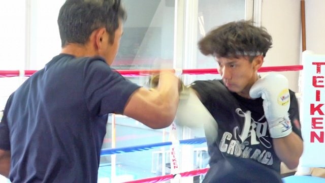 公開練習で鋭いパンチを見せる高見亨介（C）ORICON NewS inc.