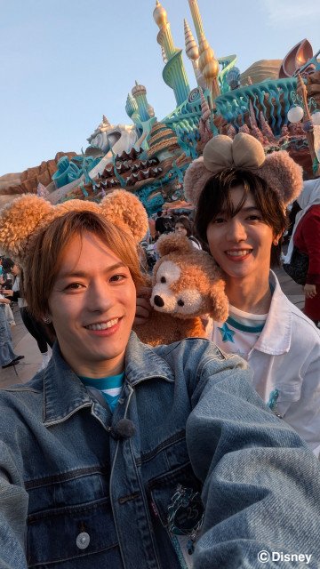 Travis Japan七五三掛龍也＆松倉海斗、ディズニーシー25周年を満喫