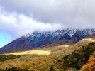 初冠雪した大山（読者提供）