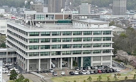 島根県庁＝松江市殿町