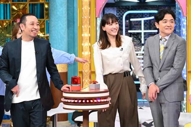 『千鳥かまいたちゴールデンアワー』「全国早押しクイズ2時間スペシャル」より(C)日本テレビ