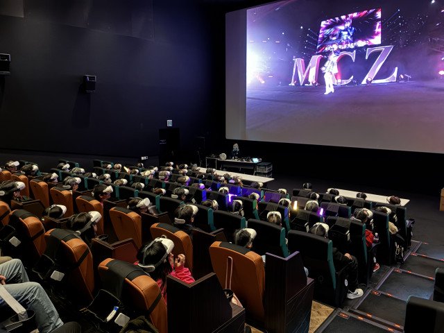 『「MCZ Neo Galaxy Tour -無限の宇宙-」Digest VRシアター』の模様