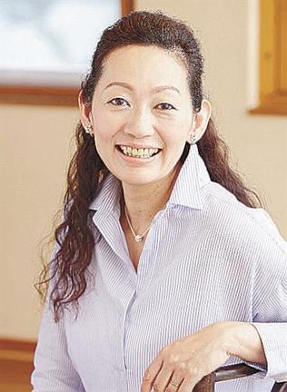 高橋暁子さん