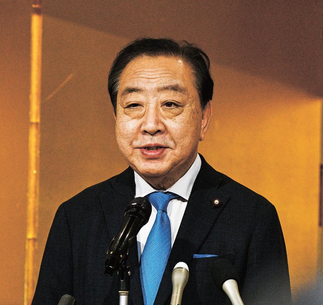 商品券配布は「法に触れる可能性がある」と指摘する野田佳彦代表=倉吉市山根、倉吉シティホテル