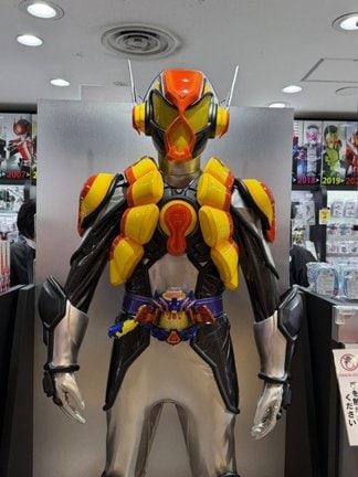 仮面ライダーヴラムの立像 (C)ORICON NewS inc.