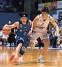 
          
チームを引っ張る安藤誓哉選手（左）
        