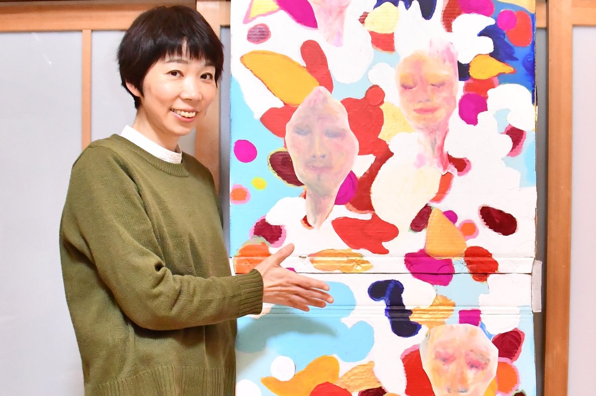 母最期のほほ笑み NYへ 大山の福留さん 絵画入賞 「見送る人に勇気を