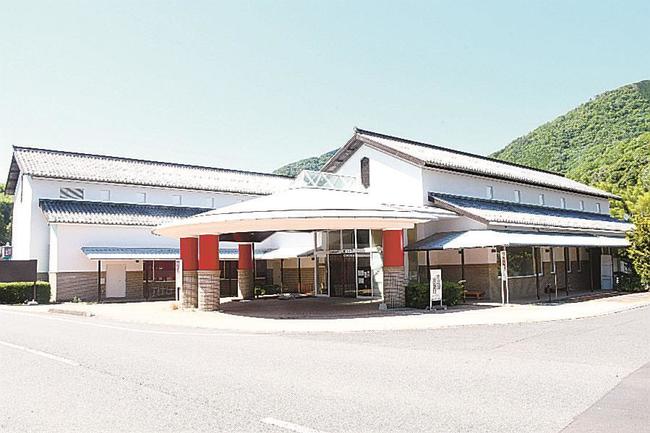 施設の外観＝出雲市佐田町原田