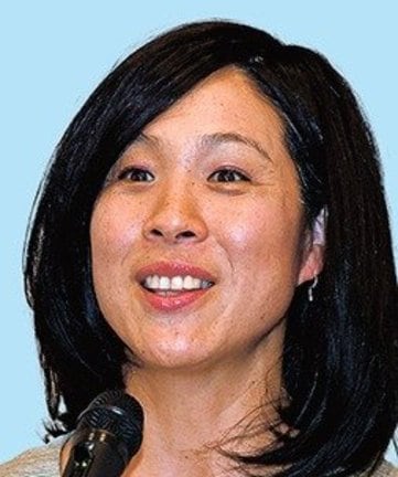 大津愛梨氏