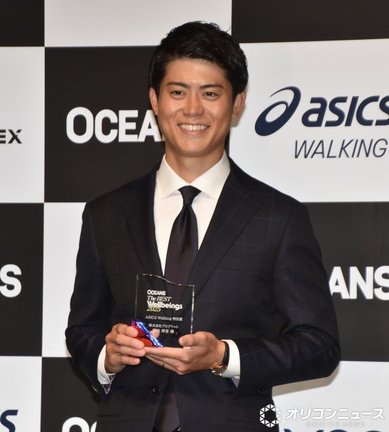 『OCEANS The BEST Wellbeings 2025』受賞者披露セレモニーに参加した岡田祥吾氏 （C）ORICON NewS inc.