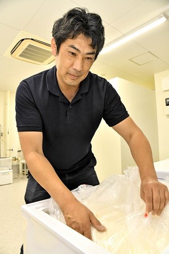 朝刊先読み 山陰浜田港公設市場で 海辺のどぶろく 発売 山陰中央新報デジタル