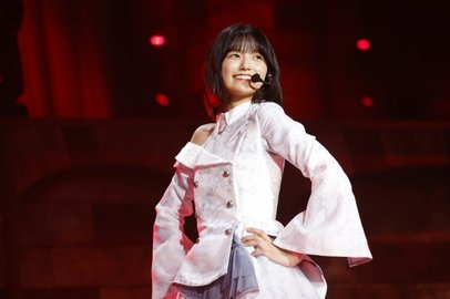 乃木坂46 五百城茉央 アンダーライブ Tシャツ ニットロングデニム 乃木坂46 五百城茉央 アンダーライブ Tシャツ ニットロングデニム
