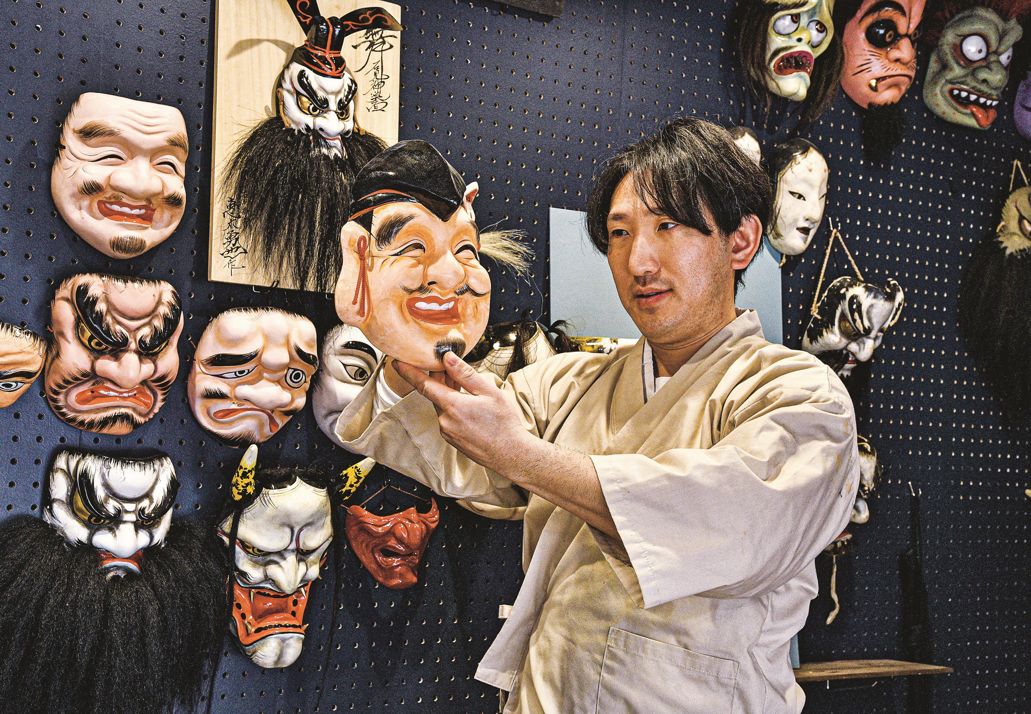 神楽面の新たな魅力発信 江津の職人・恵木さんら 東京で2月企画展