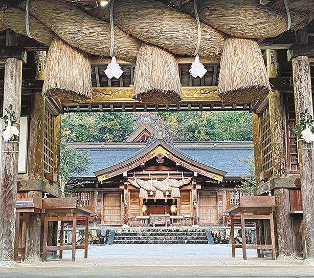 日の出直後の熊野大社からスタート