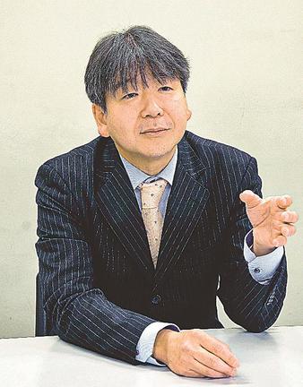 法政大大学院の白鳥浩教授