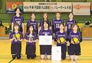 【決勝・大社ＡＬＬ－荒島】優勝を決めて喜ぶ大社ＡＬＬの選手たち（奥）