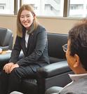 「山陰ご縁むす美レディース」への出場に意欲を示す浜崎未来選手＝松江市殿町、山陰中央新報社