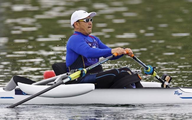 ローイングのパリ・パラリンピックアジア・オセアニア予選男子シングルスカル決勝に出場した森卓也選手＝４月、忠州（共同）