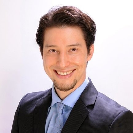 佐々木クリス氏