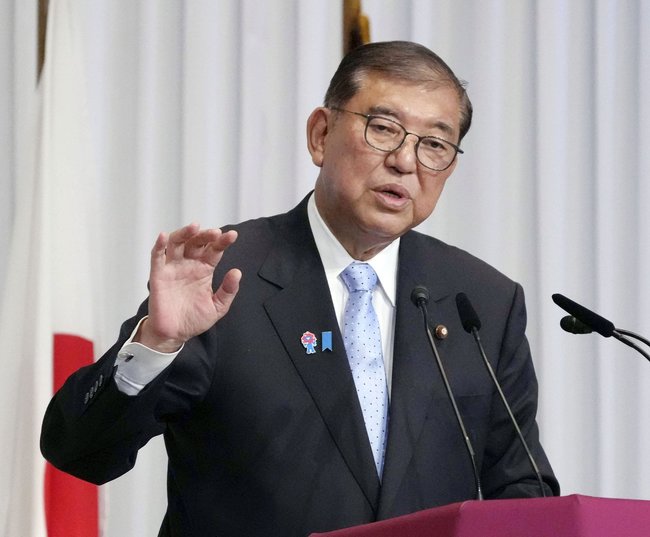 参院選の結果を受け、記者会見する自民党総裁の石破茂首相＝２１日午後、東京・永田町の党本部