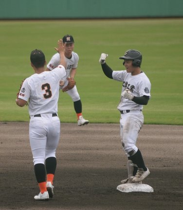 江津工業ー益田東＝２０２３年７月１４日、県立浜山公園野球場