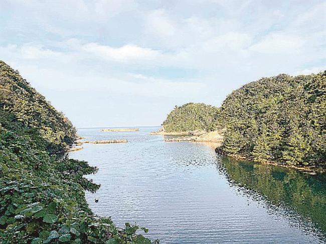 旅の始まりの沖泊＝大田市温泉津町沖泊
