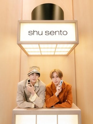 「shu sento」に来場した&TEAM(左から)JO、FUMA