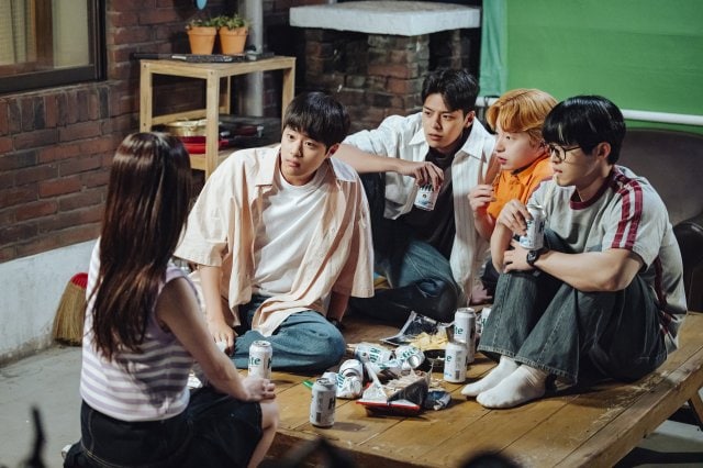 韓国ドラマ『布団キックロマンス』より(C)2025 HB ENTERTAINMENT All Rights Reserved.