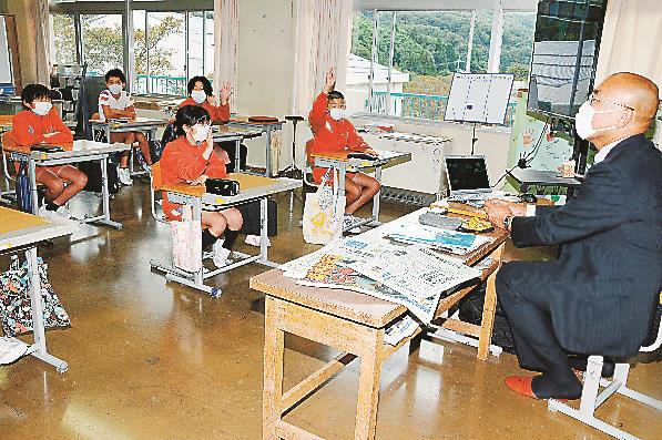 新聞教室の様子